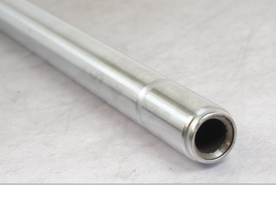 Höger sida på Gaffelben från en Kawasaki Z 250 -1980 motorcykel.