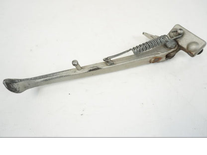 Framsidan på Sidostöd från en Kawasaki ZZR 1100 -1994 motorcykel.