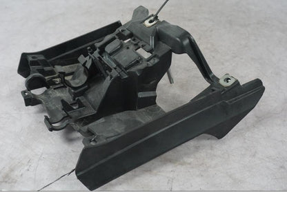 Snett uppifrån på Sadelfäste från en BMW K 1600 GTL -2015 motorcykel.