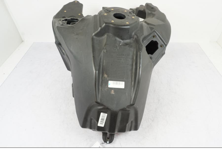 Extrabild1 på Bensintank från en Ducati Multistrada 1158 V4 -2021 motorcykel.