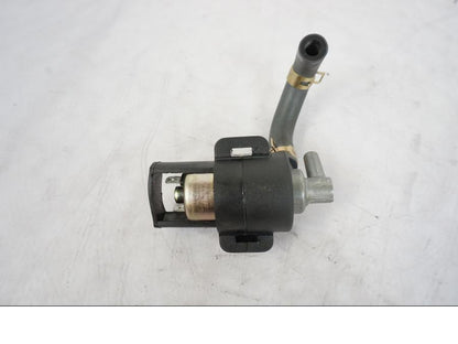 Vänster sida på Second Air från en Kawasaki VN 1500 -2003 motorcykel.