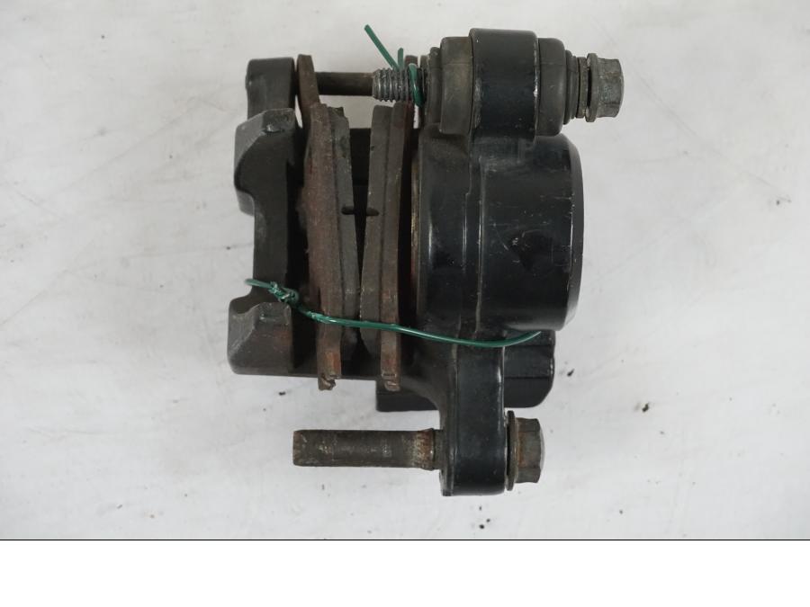 Höger sida på Bromsok från en Honda CB 750 -1996 motorcykel.