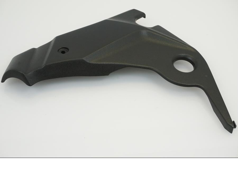 Framsidan på Ramplast från en Kawasaki ER-6N -2009 motorcykel.