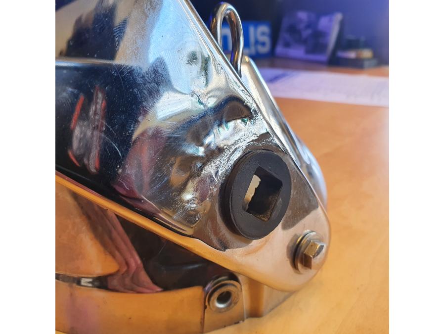 Extrabild2 på Strålkastarhus från en Yamaha XV 400 -1983 motorcykel.