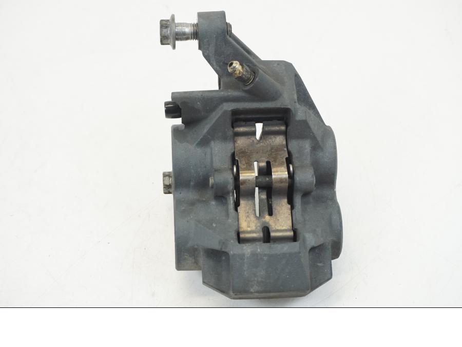 Baksidan på Bromsok från en Yamaha XV 1700 -2004 motorcykel.