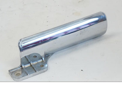 Snett uppifrån på Gaffelbensskydd från en Kawasaki VN 1500 Mean Streak -2002 motorcykel.