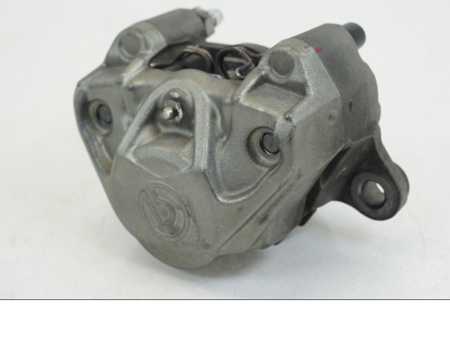 Vänster sida på Bromsok från en Ducati Streetfighter V4 -2020 motorcykel.