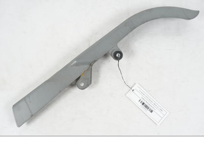 Framsidan på Remskydd från en H-D Softail FXCW Rocker -2008 motorcykel.