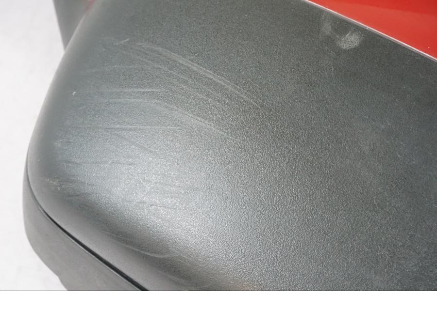 Baksidan på Sidoväska från en Honda NT 650 V -2002 motorcykel.