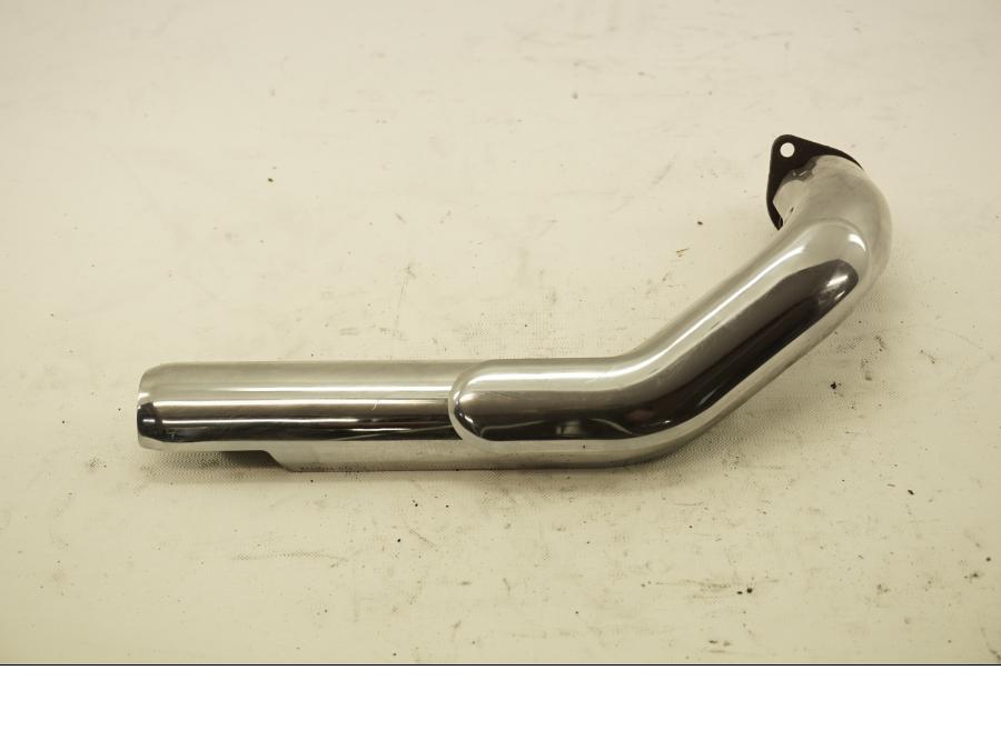 Framsidan på Grenrör från en Yamaha XVS 1100 -2000 motorcykel.