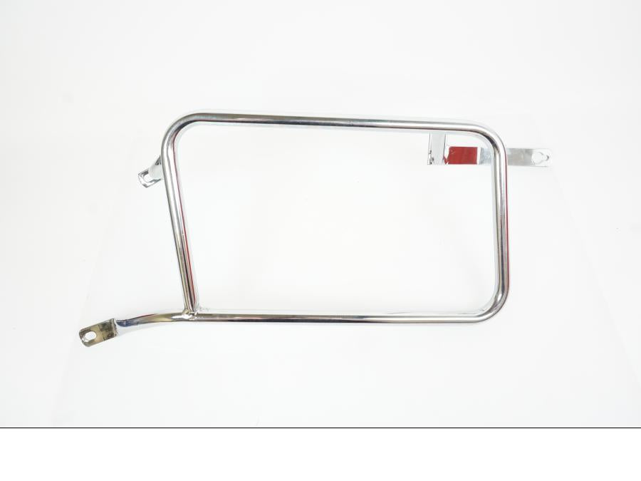 Vänster sida på Sidoväskhållare från en BMW R 850 R -2002 motorcykel.