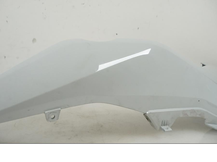 Höger sida på Sidkåpa från en BMW F 750 GS -2019 motorcykel.