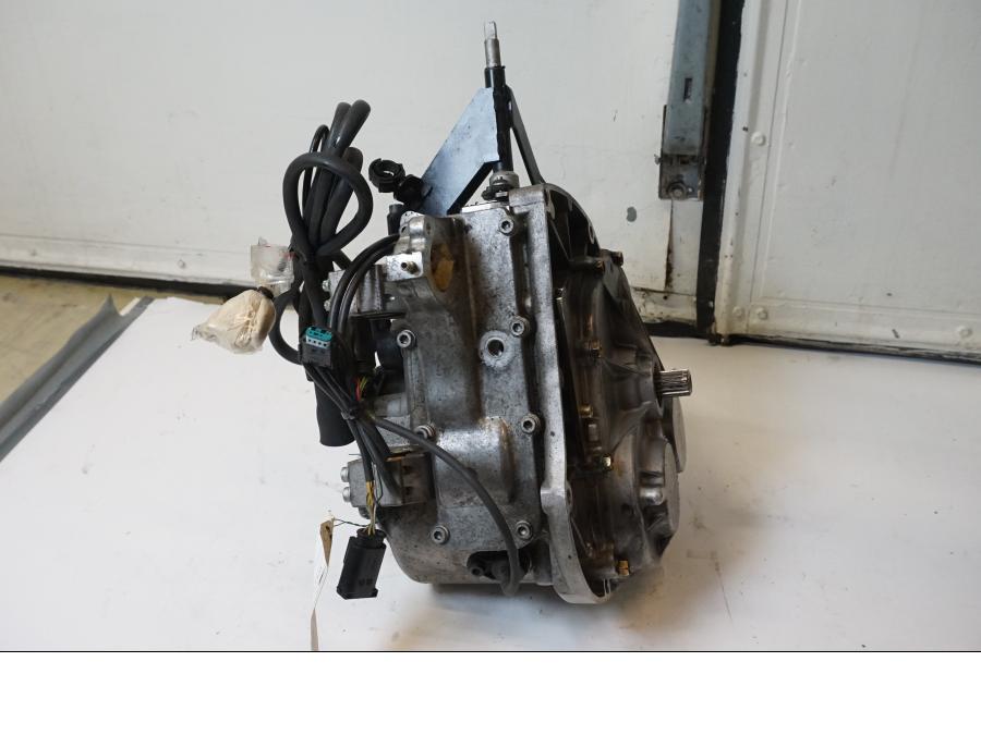 Framsidan på Växellåda från en BMW K 1200 LT -2004 motorcykel.