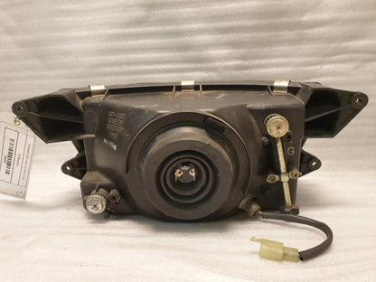 Snett uppifrån på Strålkastare från en Kawasaki ZZR 1100 -1991 motorcykel.