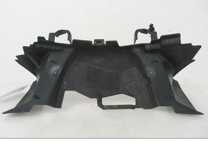 Snett uppifrån på Vattenkylkåpa från en BMW F 750 GS -2019 motorcykel.