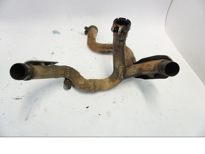 Baksidan på Grenrör från en Suzuki DL 1000 -2003 motorcykel.