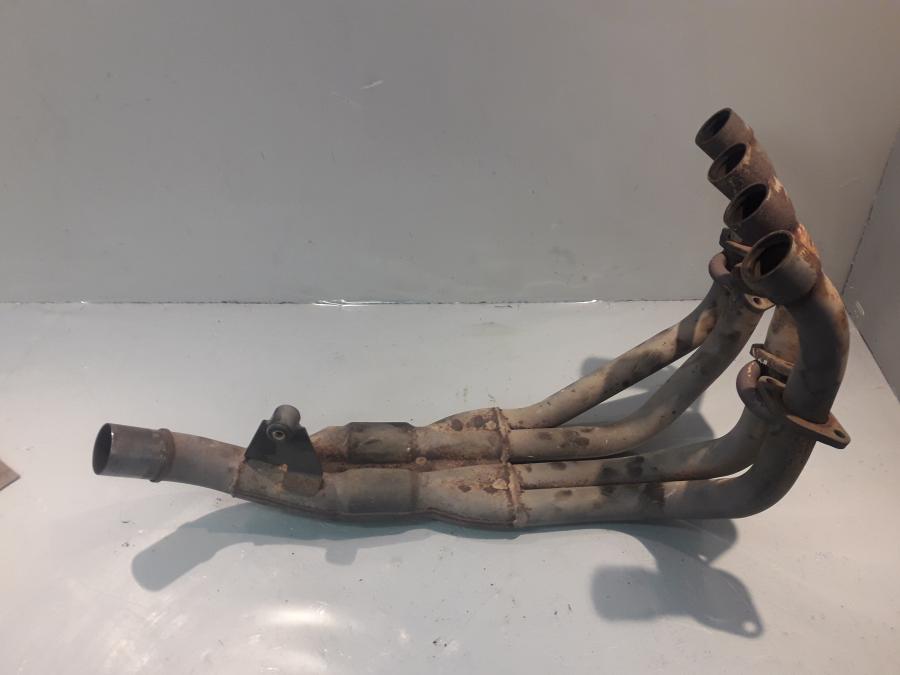 Baksidan på Grenrör från en Honda CBR 600 -1999 motorcykel.