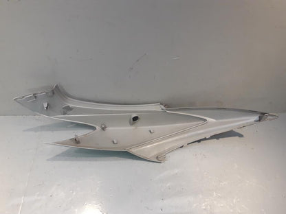 Baksidan på Bakvinge från en Yamaha Cygnus -2007 motorcykel.