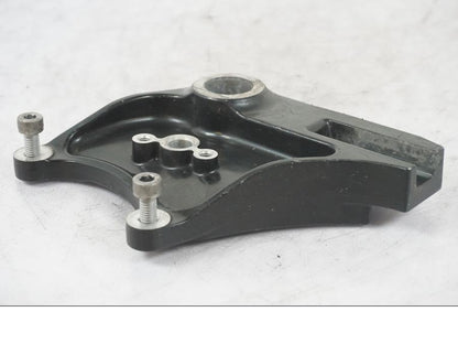 Baksidan på Bromsoksfäste från en Kawasaki ZZ-R 1400 -2009 motorcykel.