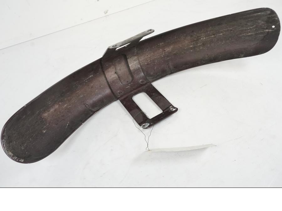 Extrabild4 på <p>Framskärm från HD Softail Custom FXSTC 1987.</p>

<p>Repor samt mindre slitage av lack se bilder.</p> motorcykel.