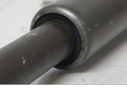 Extrabild2 på <p>Kardanaxel från BMW R 1200 C 2002.</p>

<p>Bakre knut hackar lite.</p> motorcykel.