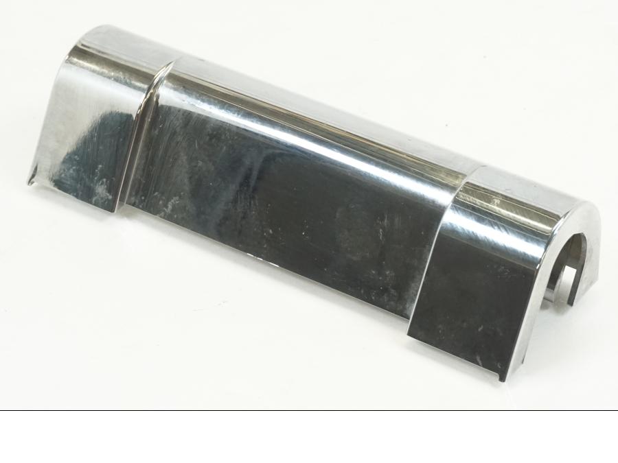 Snett uppifrån på Dekorkåpa från en Yamaha XVS 1100 -2003 motorcykel.