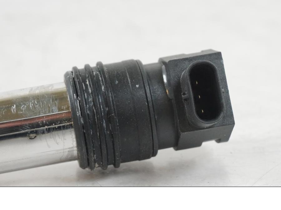 Höger sida på Tändspole från en BMW R 1250 GS -2021 motorcykel.