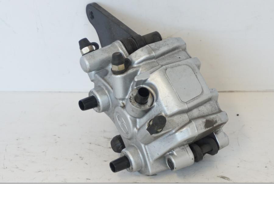 Baksidan på Bromsok från en Kymco Agility 125 -2019 scooter.