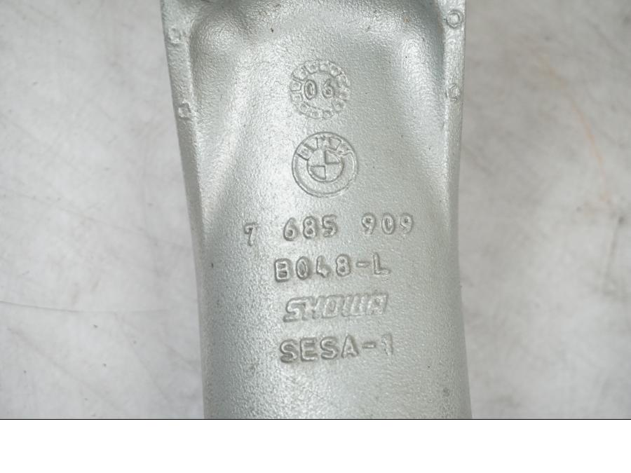 Extrabild2 på Gaffelben från en BMW R 1200 R -2007 motorcykel.