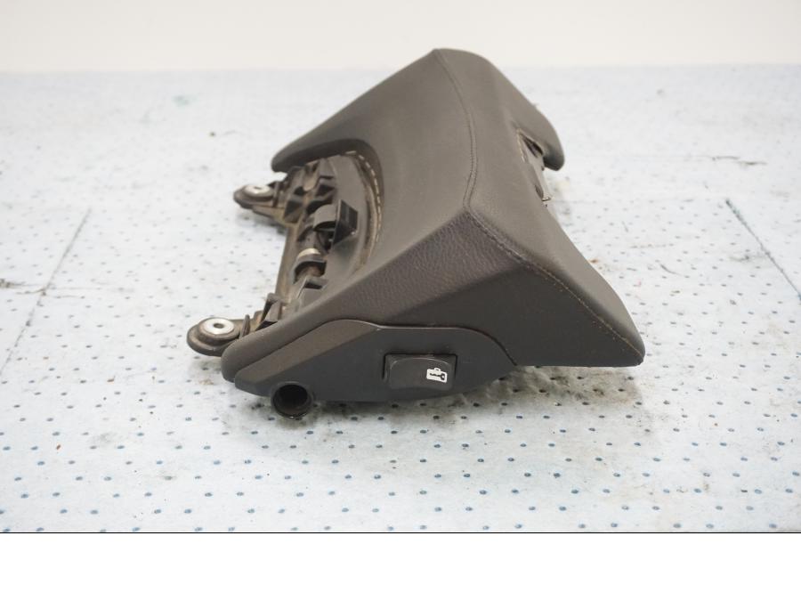 Baksidan på Sadel från en BMW R 1250 RT -2019 motorcykel.