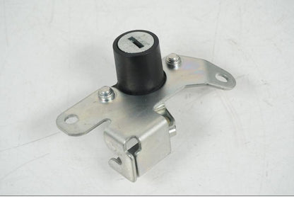 Vänster sida på Låssats från en Yamaha MT-09 Tracer -2021 motorcykel.