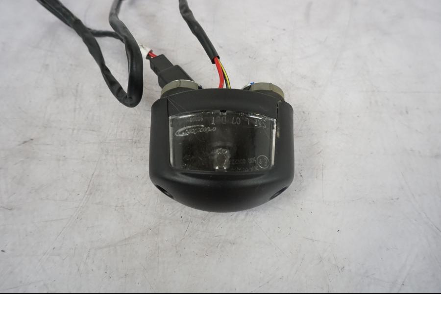 Framsidan på Skyltbelysning från en Kawasaki Z 800 -2014 motorcykel.