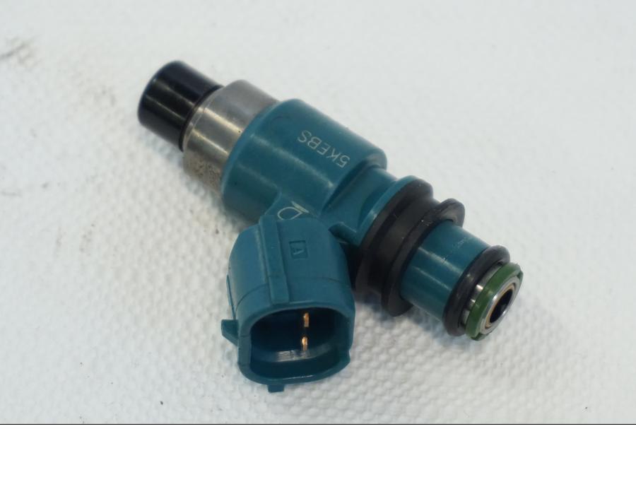 Vänster sida på Spridare från en Yamaha YZF R6 -2006 motorcykel.