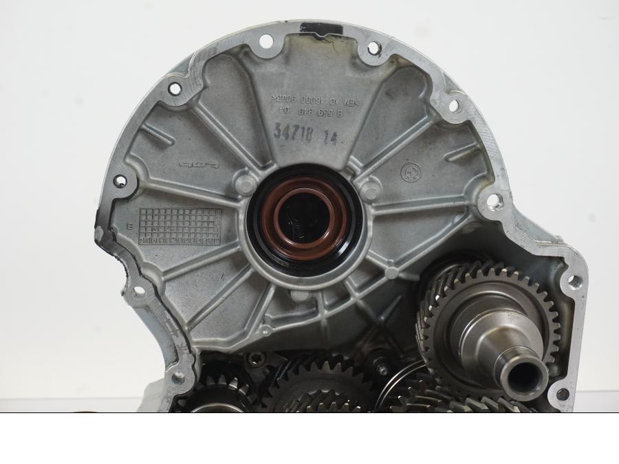 Extrabild1 på Växellåda från en BMW R 1250 GS -2019 motorcykel.