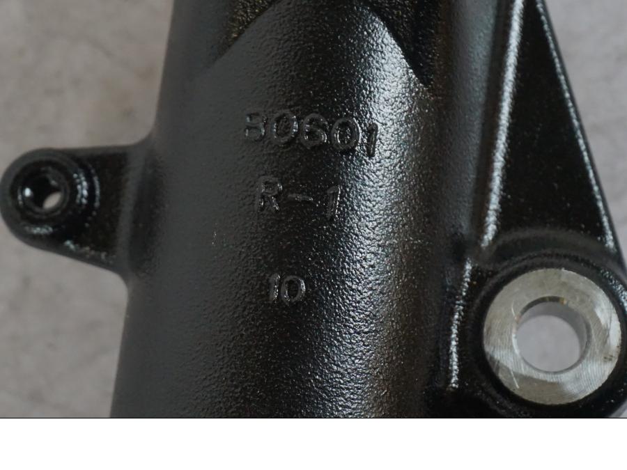 Extrabild1 på Gaffelben från en BMW F 800 R -2009 motorcykel.