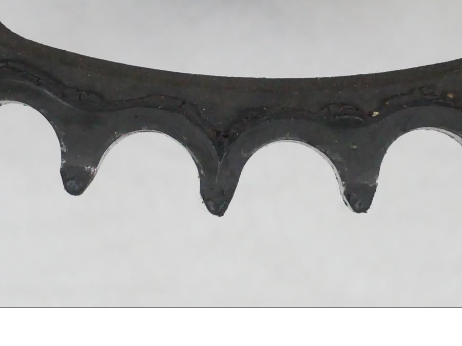 Snett uppifrån på Drevfäste från en Husqvarna 701 SUPERMOTO ABS -2016 motorcykel.