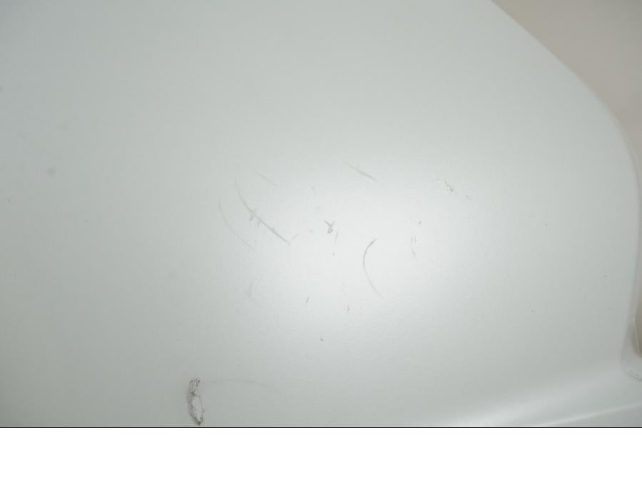 Vänster sida på Sidkåpa från en Ducati Panigale V2 -2023 motorcykel.