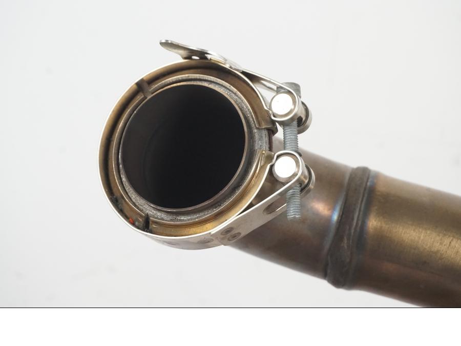 Extrabild1 på Mellanburk från en KTM 1290 Super Duke R -2022 motorcykel.