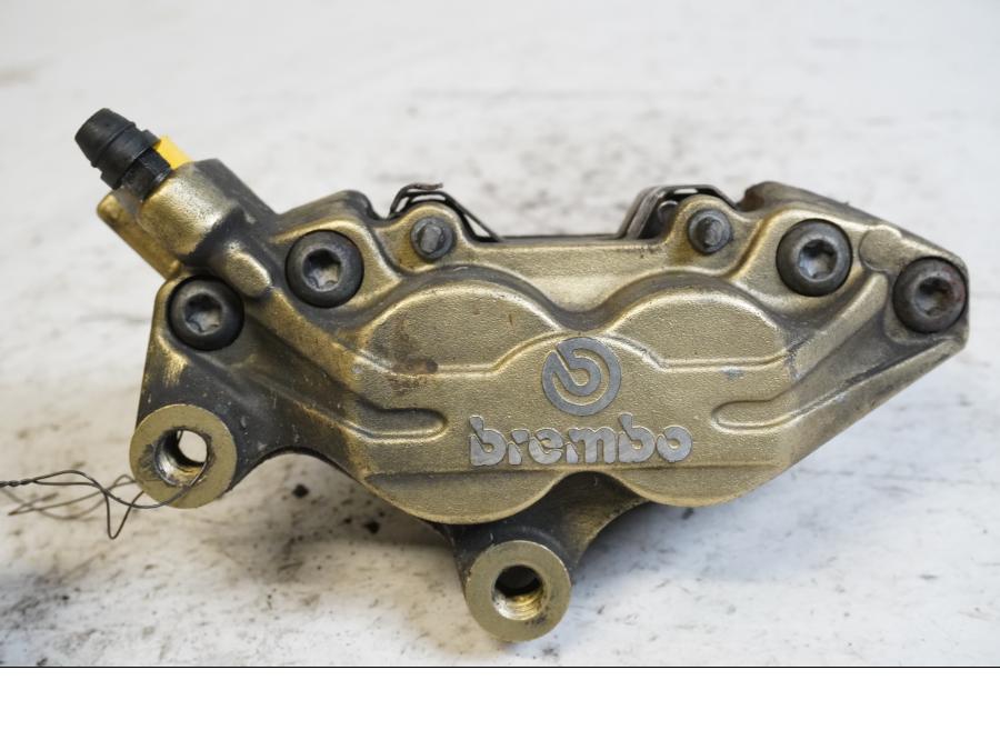 Framsidan på Bromsok från en KTM 640 SM -2004 motorcykel.