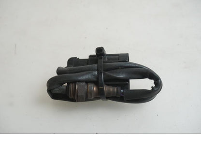 Framsidan på Lambdasond från en Indian Chieftain Dark Horse -2019 motorcykel.