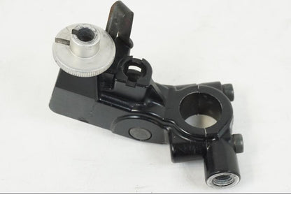 Framsidan på Kopplingsklo från en Triumph Speed Triple -2008 motorcykel.