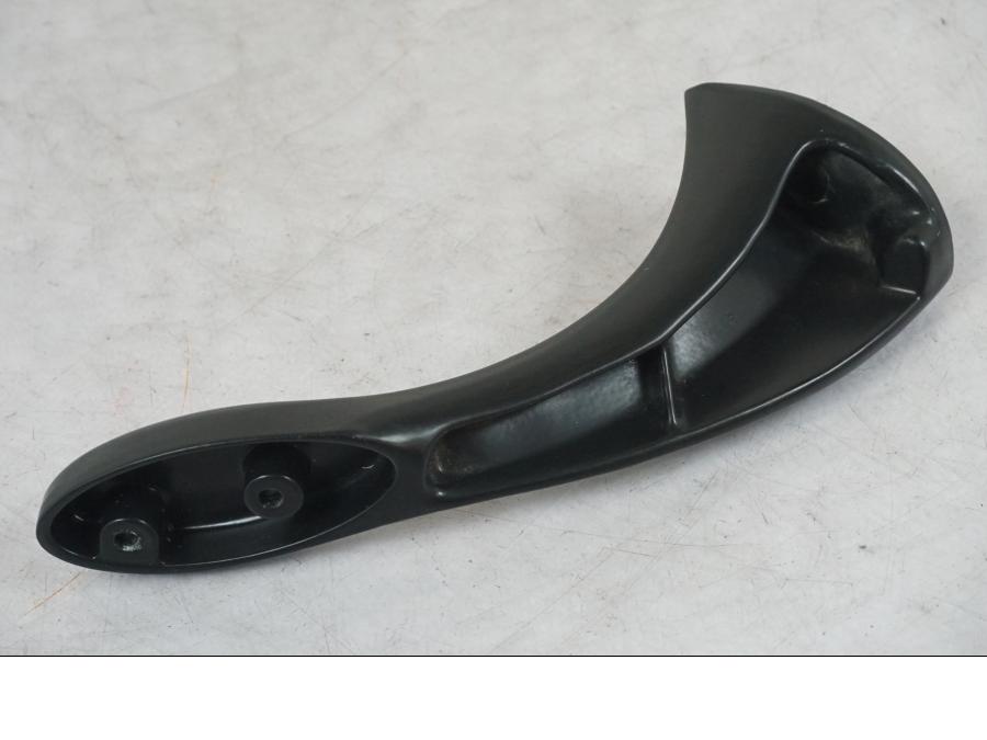 Vänster sida på Backspegelfäste från en Triumph Daytona 955I -2000 motorcykel.