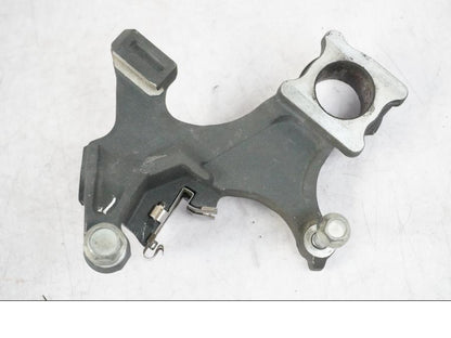 Vänster sida på Bromsoksfäste från en Suzuki GSX-R 1000 -2008 motorcykel.