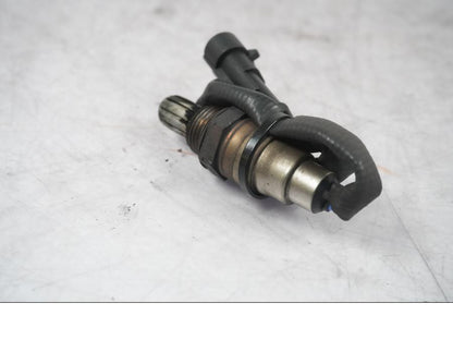 Vänster sida på Lambdasond från en H-D Touring Street Glide FLHX -2009 motorcykel.