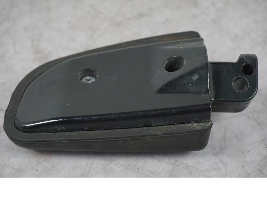 Vänster sida på Fotpinne från en BMW K 1600 GTL -2015 motorcykel.