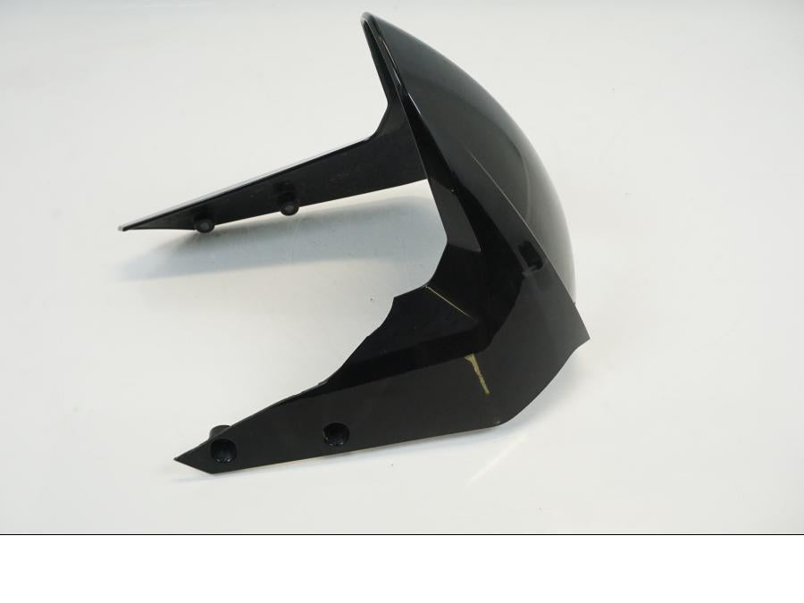 Framsidan på Framskärm från en KTM 1290 Super Duke -2021 motorcykel.