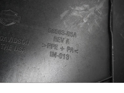 Extrabild1 på Toppkåpa från en H-D Touring Street Glide FLHX -2009 motorcykel.