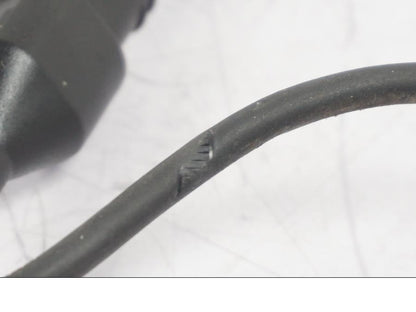 Snett uppifrån på Temperatursensor från en BMW R NineT -2017 motorcykel.