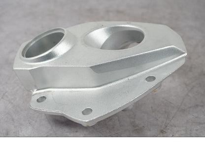 Vänster sida på Styrplatta från en BMW K 1600 GTL -2015 motorcykel.