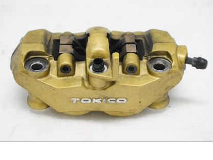 Framsidan på Bromsok från en Suzuki GSX-R 600 -2004 motorcykel.